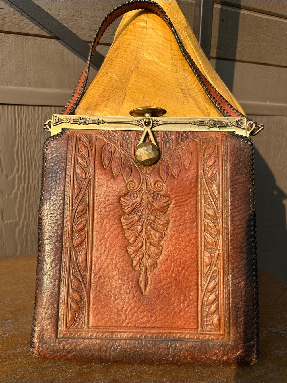 Antique 1920s nouveau art deco hand tooled leather brass clutch purse - Picture 1 of 17